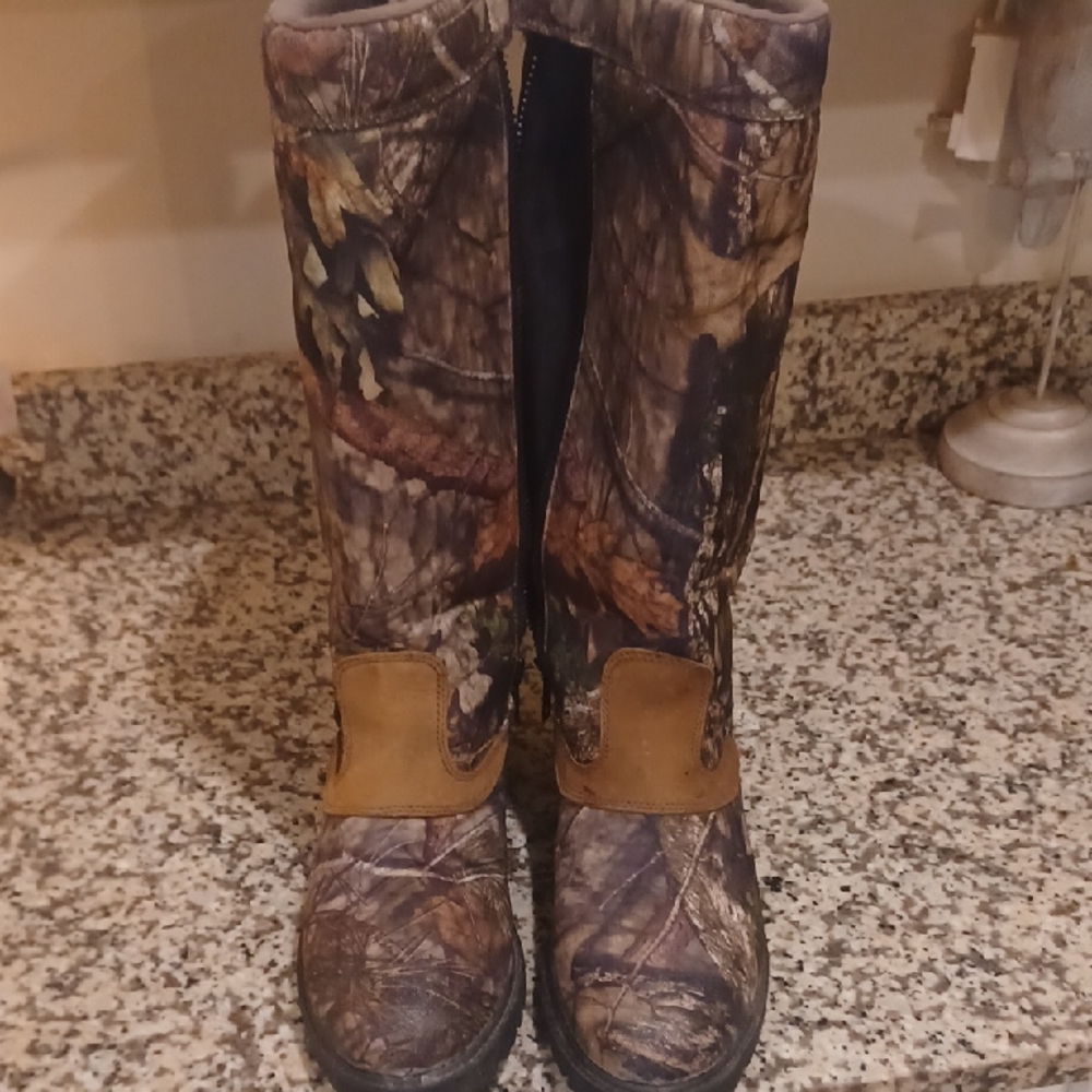 Camouflage Hunting Boots